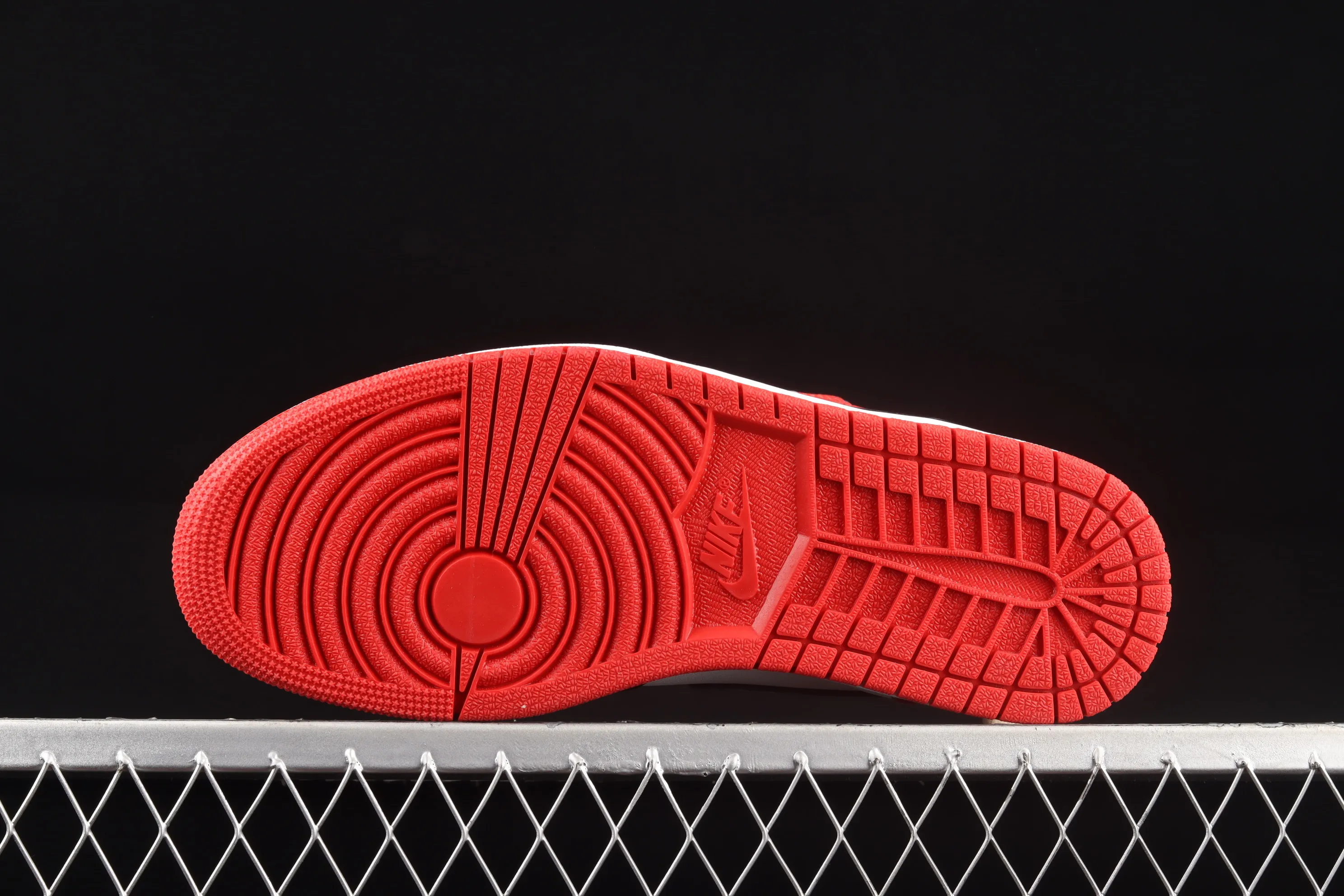 All categories Air Jordan Jordan series basketball shoes Air Jordan 1 High Travis Scott x Air Jordan 1 High OG AJ1 Joe 1 Lightning Overhook DH3227-600